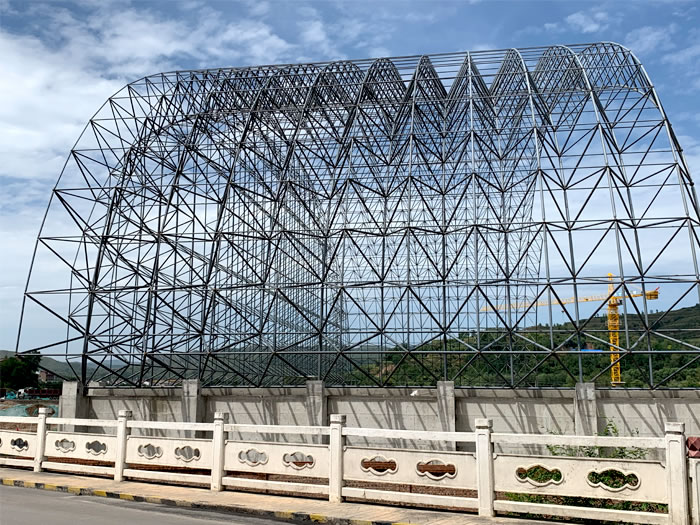 巴音郭楞山寨矿储煤棚网架